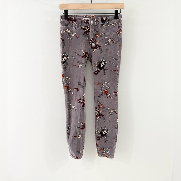 Anthropologie Pilcro High Rise Skinny Velour Pants Gray Size 25 - Picture 2 of 6